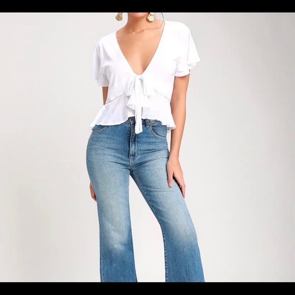 Free People Tops - Free People Knot Me White Tie-Front Crop Top